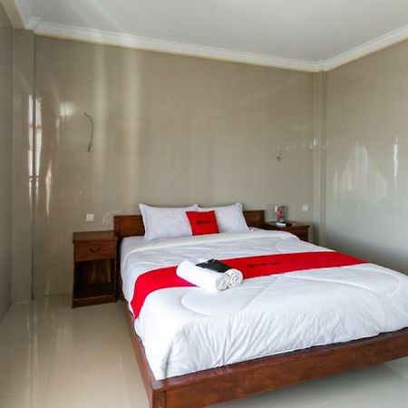 Reddoorz Near Parangtritis Beach Екстер'єр фото