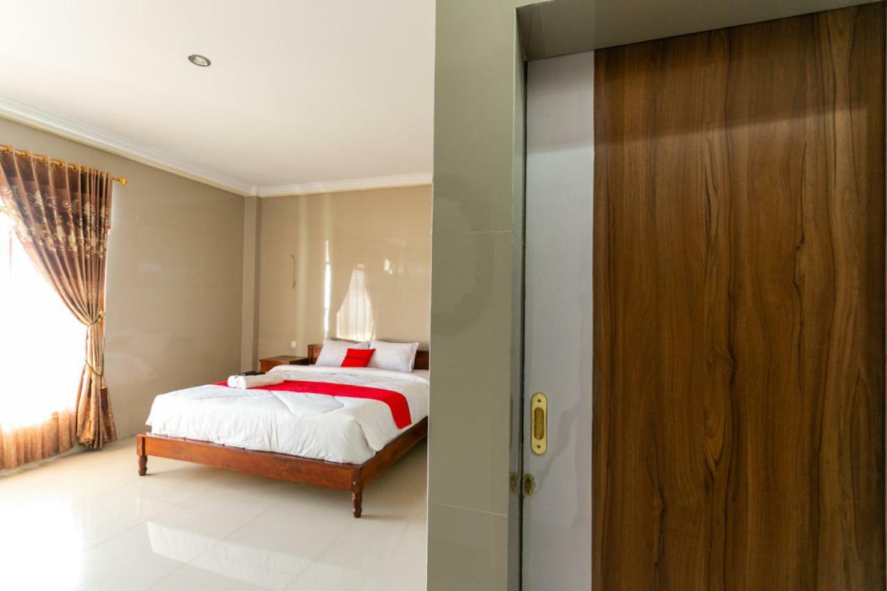 Reddoorz Near Parangtritis Beach Екстер'єр фото