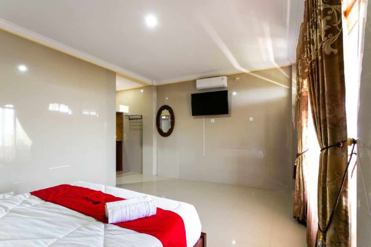 Reddoorz Near Parangtritis Beach Екстер'єр фото