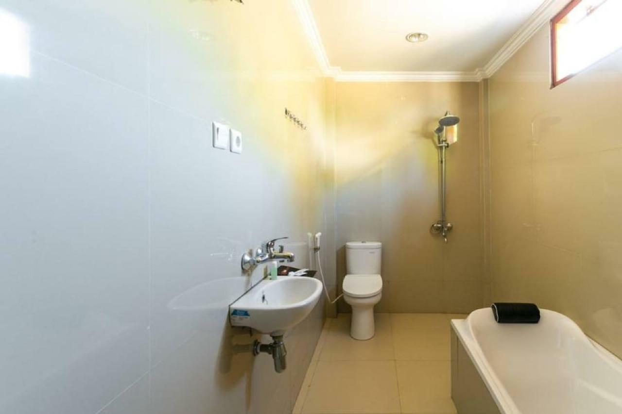 Reddoorz Near Parangtritis Beach Екстер'єр фото